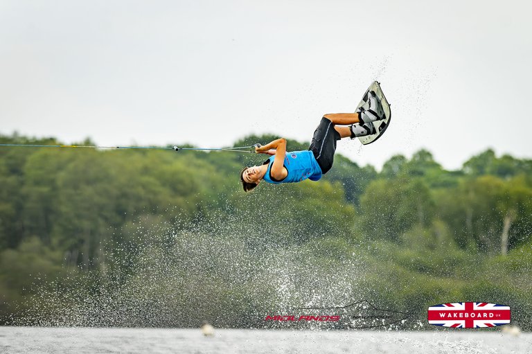 Rider at the 2025 Midlands Nautique UK Wake Nationals Wakeboard - Photos Mantis Pro Media