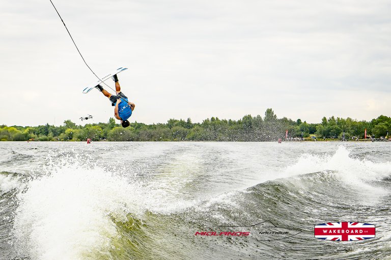 Rider at the 2025 Midlands Nautique UK Wake Nationals Wakeboard - Photos Mantis Pro Media