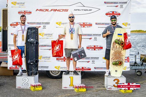 Rider at the 2025 Midlands Nautique UK Wake Nationals Wakeboard - Photos Mantis Pro Media