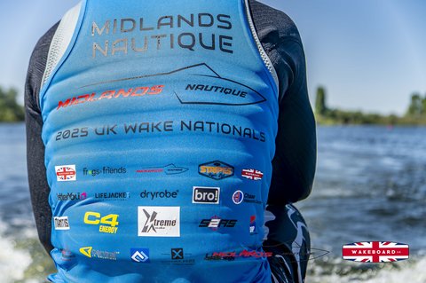 Rider at the 2025 Midlands Nautique UK Wake Nationals Wakesurf - Photos Mantis Pro Media