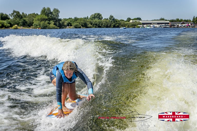 Rider at the 2025 Midlands Nautique UK Wake Nationals Wakesurf - Photos Mantis Pro Media