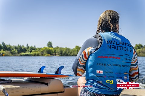Rider at the 2025 Midlands Nautique UK Wake Nationals Wakesurf - Photos Mantis Pro Media