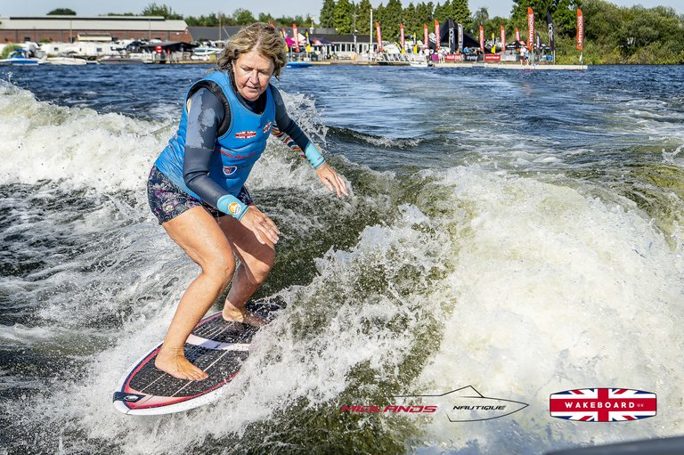 Rider at the 2025 Midlands Nautique UK Wake Nationals Wakesurf - Photos Mantis Pro Media