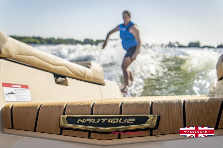 Rider at the 2025 Midlands Nautique UK Wake Nationals Wakesurf - Photos Mantis Pro Media