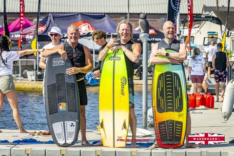 Rider at the 2025 Midlands Nautique UK Wake Nationals Wakesurf - Photos Mantis Pro Media