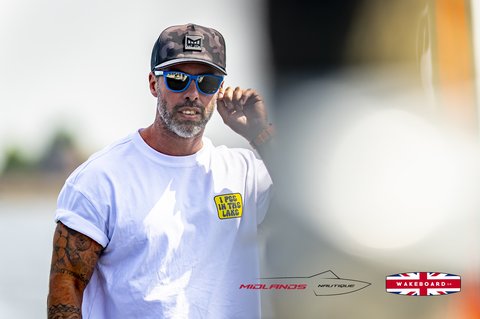 Rider at the 2025 Midlands Nautique UK Wake Nationals Wakesurf - Photos Mantis Pro Media