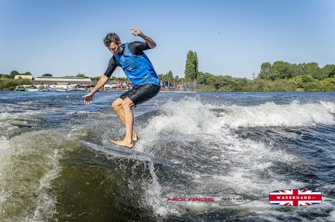 Rider at the 2025 Midlands Nautique UK Wake Nationals Wakesurf - Photos Mantis Pro Media