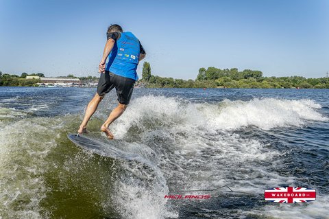 Rider at the 2025 Midlands Nautique UK Wake Nationals Wakesurf - Photos Mantis Pro Media