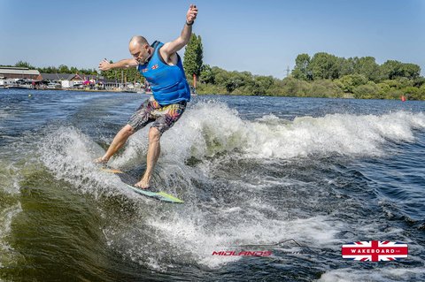 Rider at the 2025 Midlands Nautique UK Wake Nationals Wakesurf - Photos Mantis Pro Media