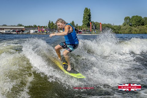 Rider at the 2025 Midlands Nautique UK Wake Nationals Wakesurf - Photos Mantis Pro Media