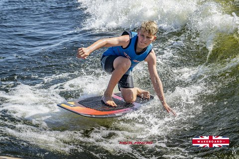 Rider at the 2025 Midlands Nautique UK Wake Nationals Wakesurf - Photos Mantis Pro Media