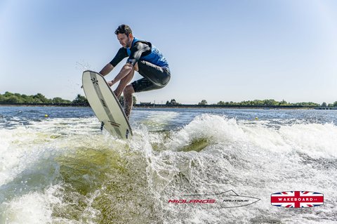 Rider at the 2025 Midlands Nautique UK Wake Nationals Wakesurf - Photos Mantis Pro Media