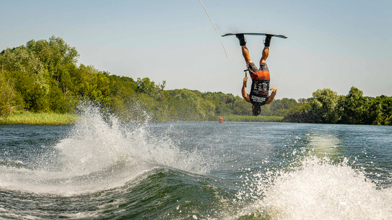 2026 Midlands Nautique Wakeboard Nationals - UK WAKE NATIONAL 2026 SOCIAL 274 - Photos Mantis Pro Media