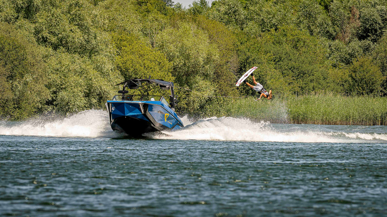 2026 Midlands Nautique Wakeboard Nationals - UK WAKE NATIONAL 2026 SOCIAL 315 - Photos Mantis Pro Media