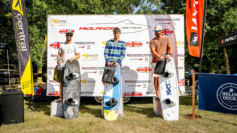 2026 Midlands Nautique Wakeboard Nationals - UK WAKE NATIONAL 2026 SOCIAL 400 - Photos Mantis Pro Media
