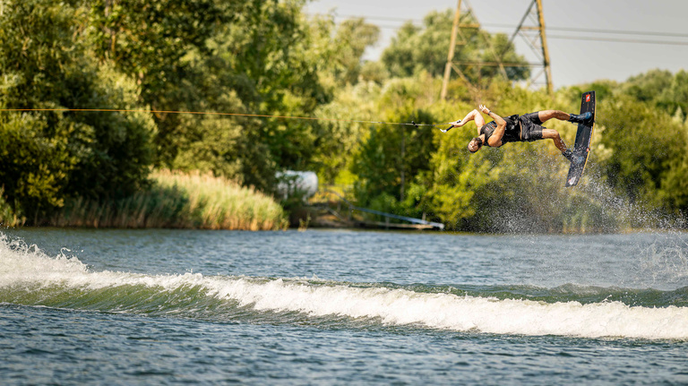 2026 Midlands Nautique Wakeboard Nationals - UK WAKE NATIONAL 2026 SOCIAL 70 - Photos Mantis Pro Media