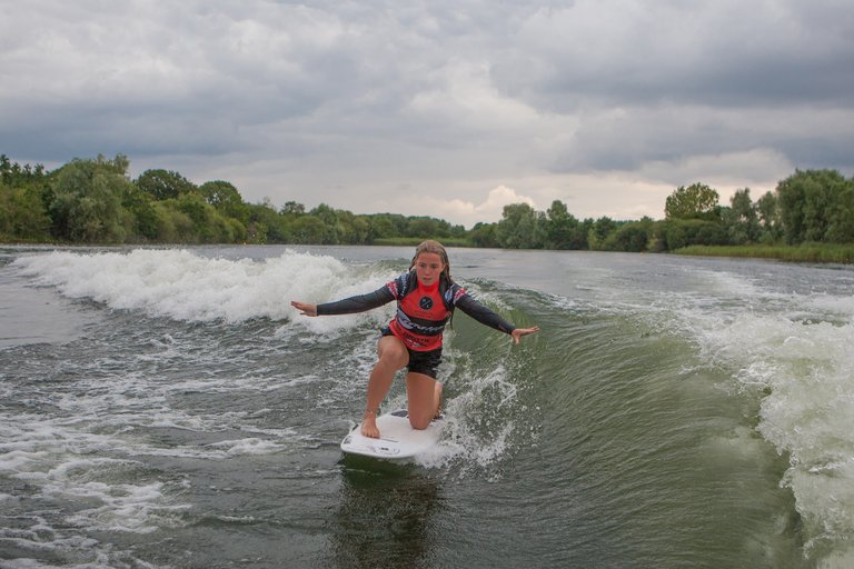 Ava Sherfield at the 2023 Malibu Boats UK Wakesurf Nationals - Photo Mark Osmond Mich Rowley