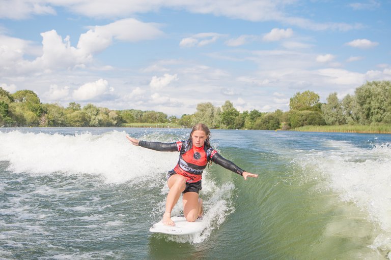 Ava Sherfield at the 2023 Malibu Boats UK Wakesurf Nationals - Photo Mark Osmond Mich Rowley
