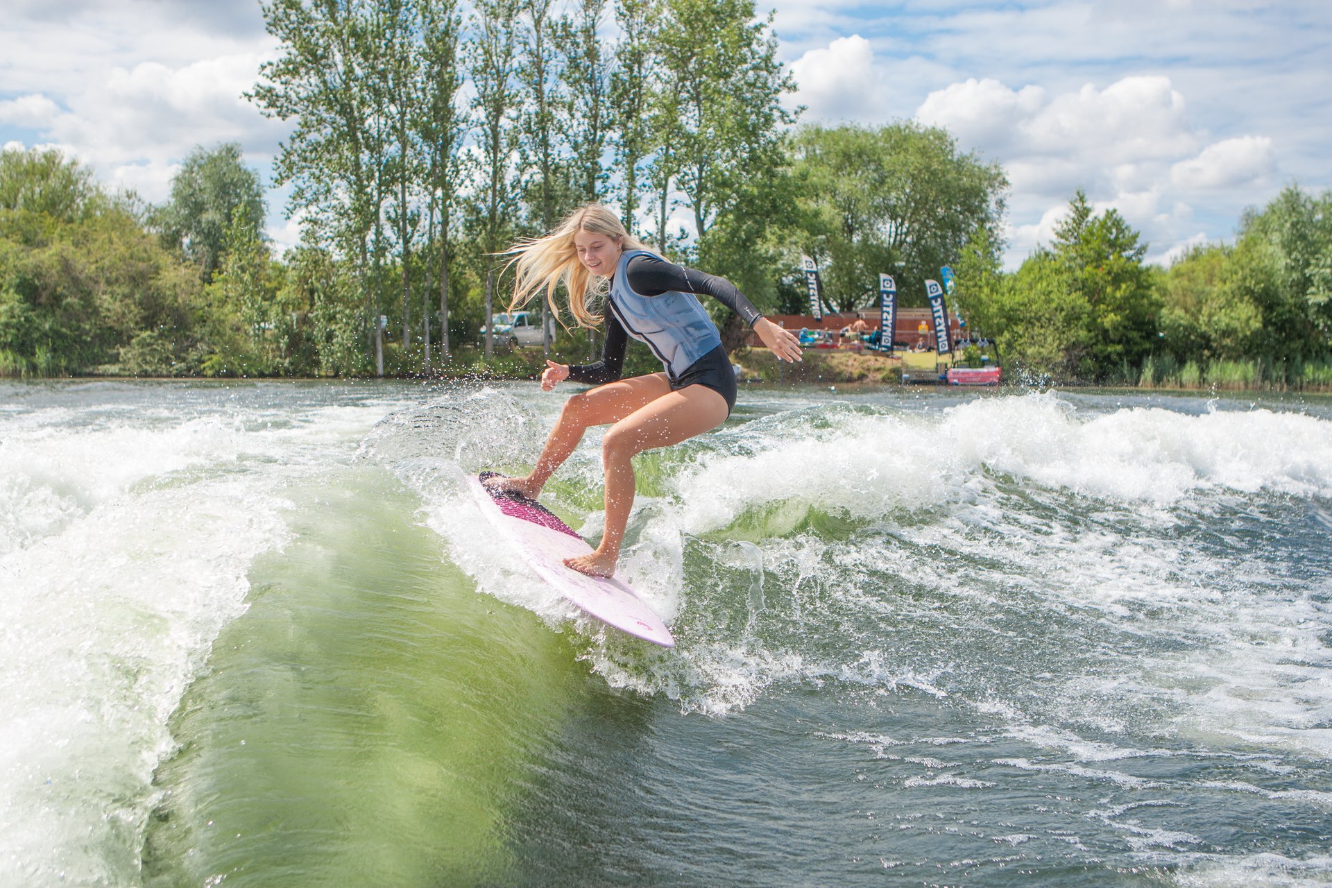 Emilia Whitehouse at the 2023 Malibu Boats UK Wakesurf Nationals