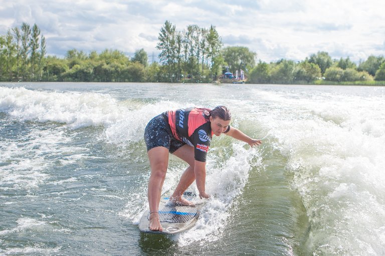 Isabella Williams at the 2023 Malibu Boats UK Wakesurf Nationals