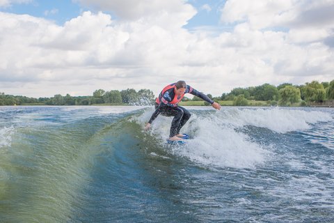 Tom Petersen at the 2023 Malibu Boats UK Wakesurf Nationals - Photo Mark Osmond Mich Rowley
